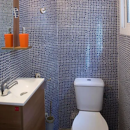 Flateli Jaume Fabra Barcelona
